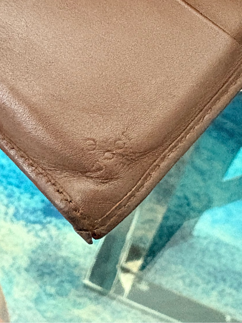 Gucci Monogram Compact Wallet - Picture 9 of 17